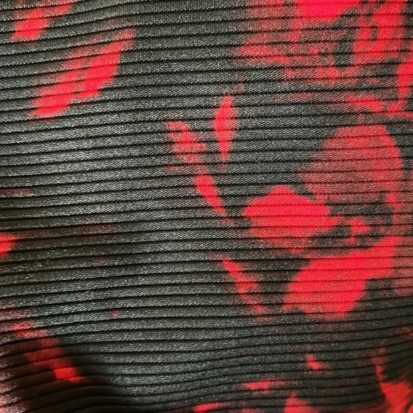 Top - Picture 4 of 5